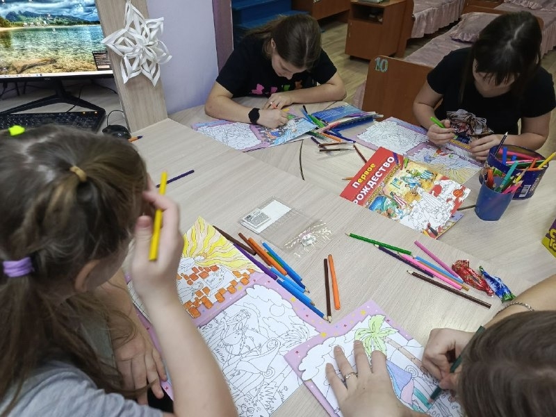 Воспитанники воскресной школы  посетили социально-реабилитационный центр