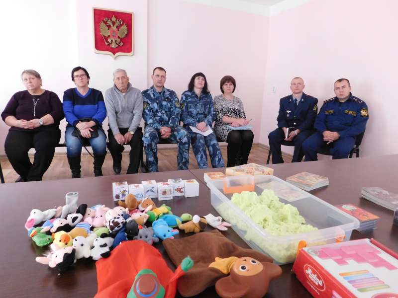 Психолог рассказала педагогам воспитательной колонии о современных методах работы с подростками