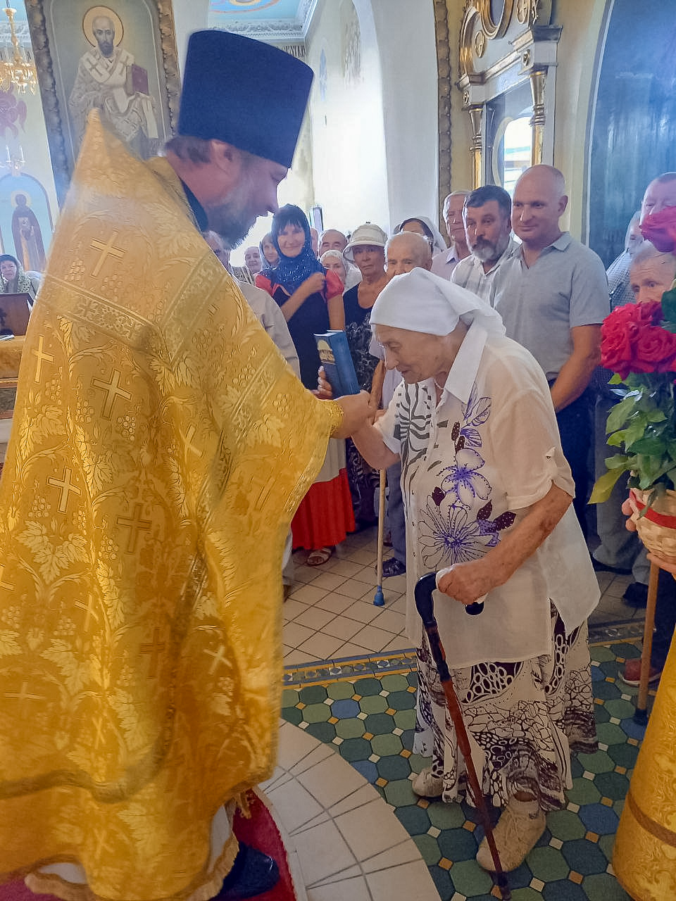 Поздравление с 99 летием старейшей прихожанки  храма