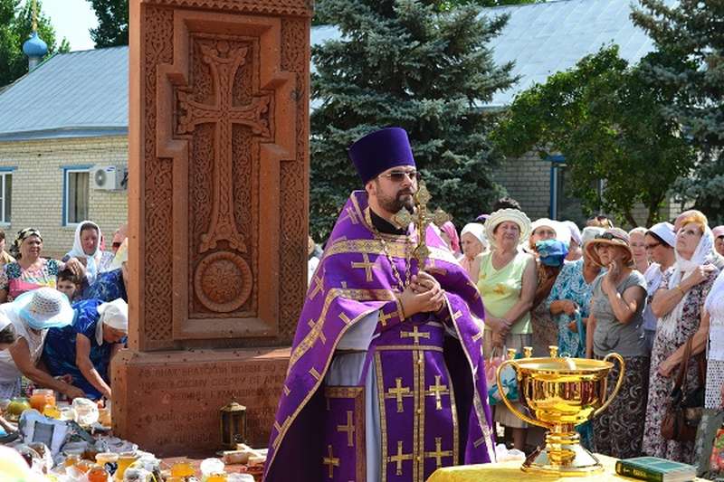 Происхождение Честных Древ Честного и Животворящего Креста Господня