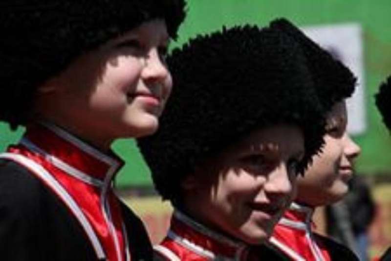 Священник Александр Ефимов встретился с директором средней школы № 18
