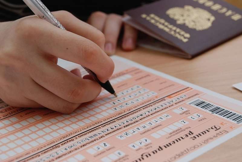 Занятия для выпускников школы, находящихся в воспитательной колонии, провела психолог Марина Григорьева