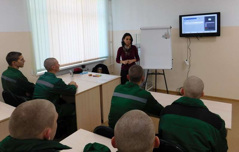 Воспитанники колонии для несовершеннолетних узнали о роли Русской Православной Церкви в Великой Отечественной войне
